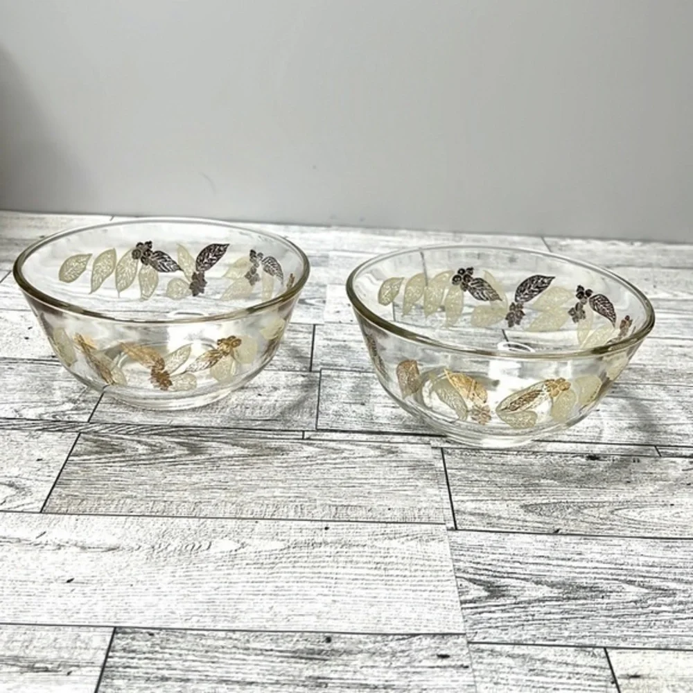 Vintage Mid Century Gold Leaf Bowl Set of 3